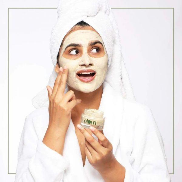 Plum Green Tea Clear Face Mask, 60gm